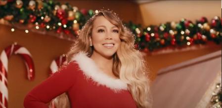 Mariah Carey en el videoclip de 'All I want for Christmas is you'