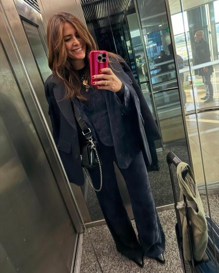 Nuria Roca con su look cómodo y elegante para viajar