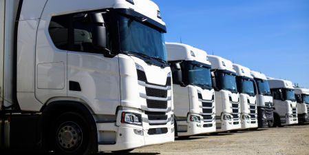 Los aparcamientos para los transportistas se cotizan caros en Europa