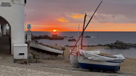 Amanecer en Calella de Palafrugell.