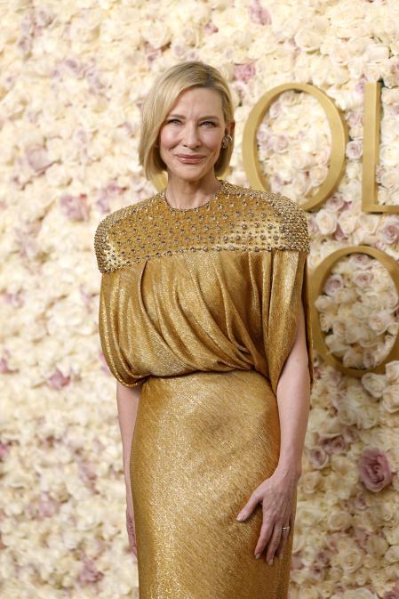 Cate Blanchett con su vestido de Louis Vuitton en la alfombra roja de los Globos de Oro