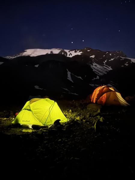 El ascenso entre glaciares al Cerro El Plomo.