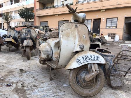 Imagen de las vespas recuperadas en Catarroja