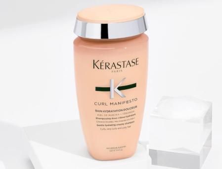 El champú de Curl Manifiesto que necesita tu melena rizada.