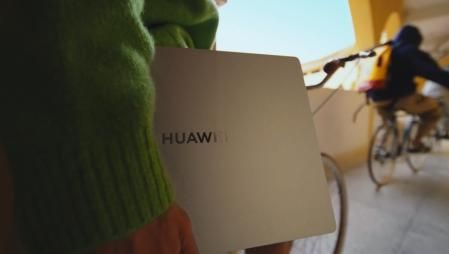 El portátil más compacto de HUAWEI