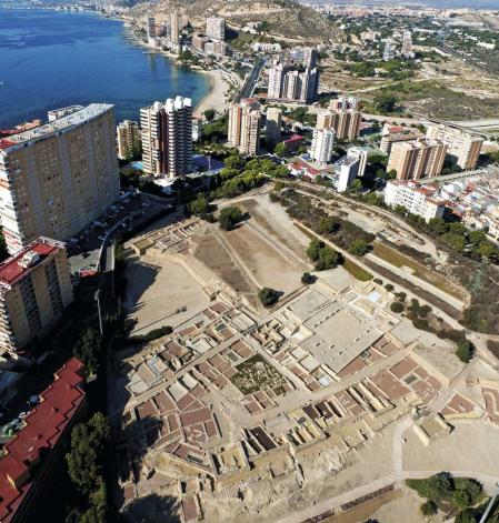 Foto aérea del yacimiento de Lucentum, en el barrio de la Albufereta, Alicante