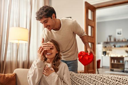 Mantener la pasión y el romance vivos en una relación es esencial para su longevidad y felicidad