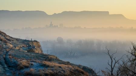 El despertar de la neblina en Osona.
