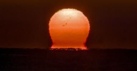 Efecto omega en Torroella de Montgrí.