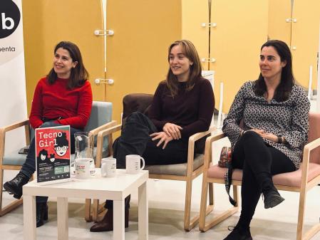 Participantes en la inauguración del TecnoGirl
