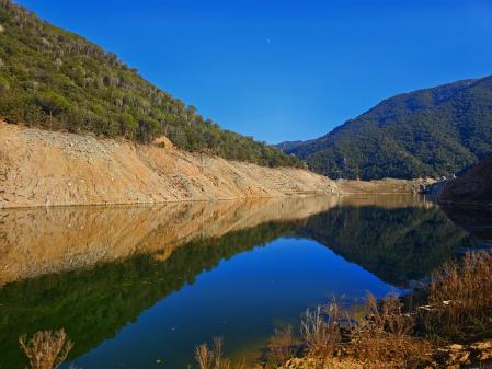 Pantano de Susqueda, al 40%.
