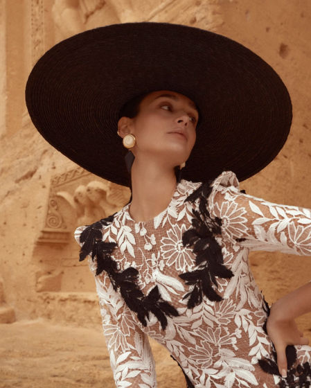 Conjunto de invitada de The IQ Collection