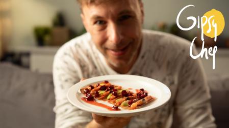 Navajas con aguacate y remolacha