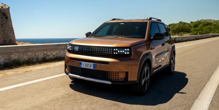 El Fiat Grande Panda encabeza la lista de los modelos híbridos no enchufables más económicos&nbsp;