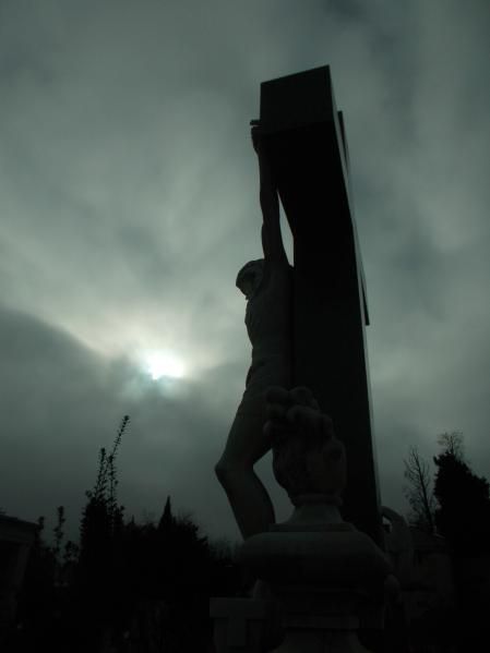 Atmósfera envolvente en la Almudena.