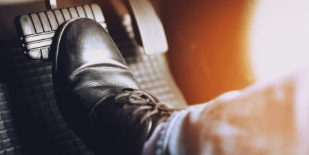 El embrague es uno de los elementos del coche que más se utilizan y más se desgastan