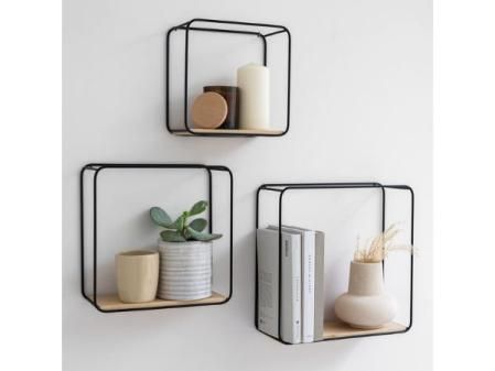 Kazai. Estantes de Pared