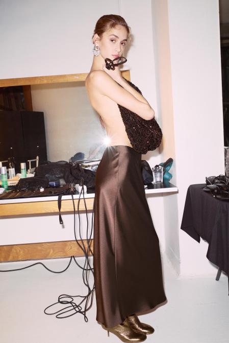 Falda satinada de Zara