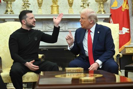 El presidente ucraniano, Volodímir Zelenski, durante su discusión con Donald Trump en la Casa Blanca, el pasado viernes.