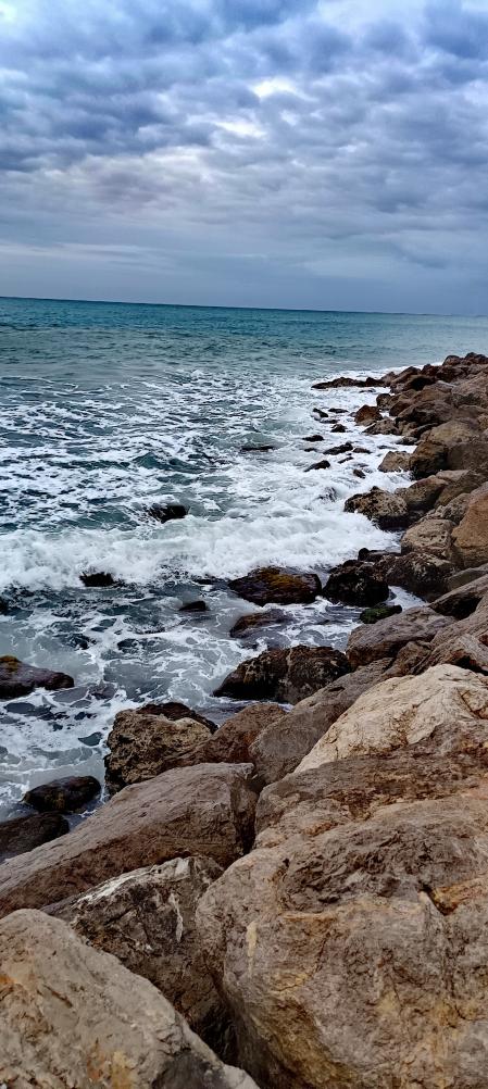 Mala mar en Roda de Berà.