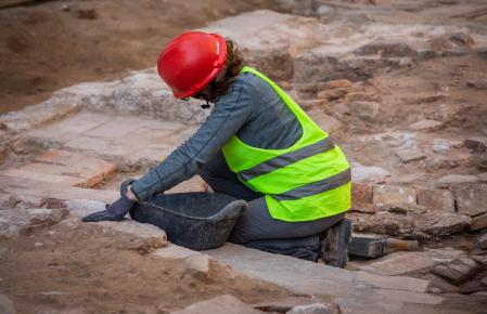 Trabajos arqueológicos en la calle Fusteria