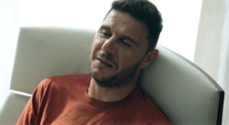 Joaquín se confiesa con su coach en 'Capitán en América'.