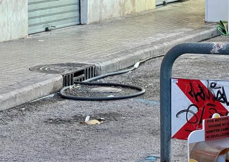 Desagüe de una churrería al alcantarillado público