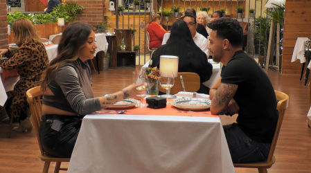 Macarena y Jesús en 'First Dates'