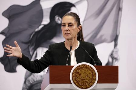 Mexican President Claudia Sheinbaum Pardo announced that the 25 percent tariffs imposed by U.S. President, Donald Trump, on Mexican products will be postponed until April 2, during a briefing conference at National Palace. on March 6, 2025 in Mexico City, Mexico.,Image: 972900097, License: Rights-managed, Restrictions: , Model Release: no, Credit line: Luis Barron / Zuma Press / ContactoPhoto
Editorial licence valid only for Spain and 3 MONTHS from the date of the image, then delete it from your archive. For non-editorial and non-licensed use, please contact EUROPA PRESS.