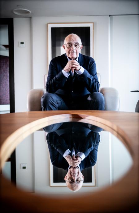 El presidente del Banc Sabadell Josep Oliu ve pocas probabilidades de éxito a la opaa