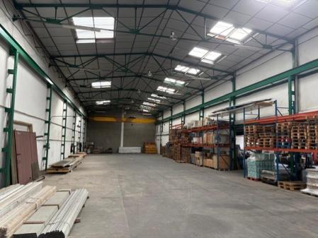 Operación sale and lease back Nave Industrial en Cornelia asesorada por David Real Estate