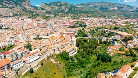 Imagen aérea de la localidad de Alcoi, en Alicante