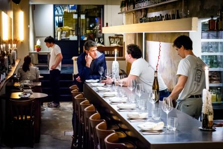 El equipo del restaurante Mina