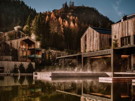 Naturhotel Forsthofgut cuenta con spa interior y exterior