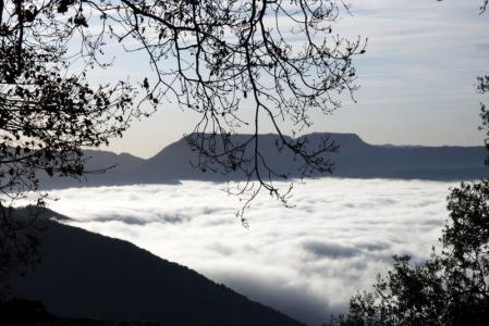 Niebla en la Plana de Vic visto desde Bellmunt.