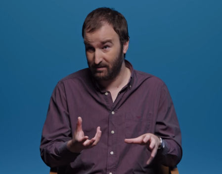 El neurocientífico Pablo Barrecheguren forma parte del 15 % de población adulta que convive con el insomnio.