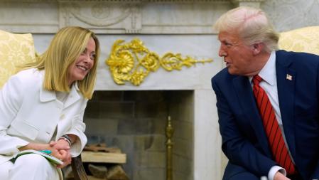 Donald Trump se reúne con la primera ministra italiana, Giorgia Meloni, en el Despacho Oval de la Casa Blanca 