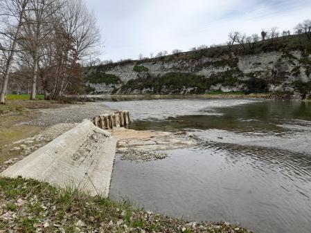 ESTADO ACTUAL.Lo que era un ‘muro’ de dos metros de altura y 110 m de largo ha dado paso a una lámina de agua que fluye sin interrupción