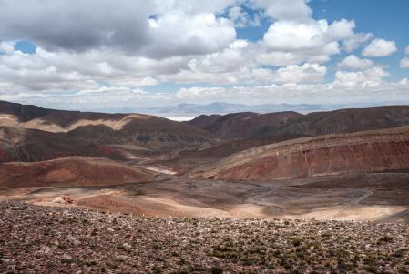 Alto de los Morados, un puerto de montaña a 4.150 metros de altitud cerca de las Salinas Grandes
