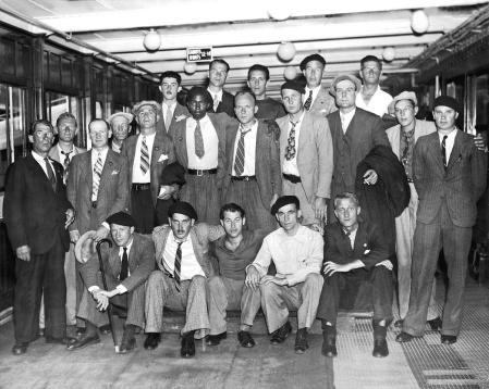 Veteranos de la Brigada Lincoln en Nueva York en julio de 1938 a su regreso de la guerra civil española