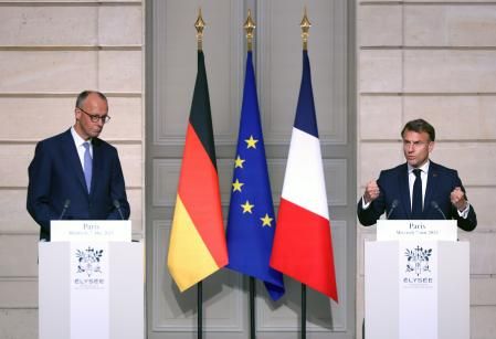 El canciller alemán Friedrich Merz y el presidente francés Emmanuel Macron 