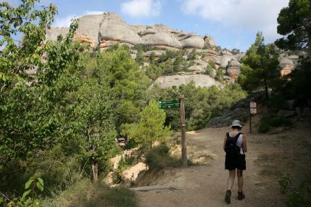 Uno de los senderos del parque natural de la Sierra del Montsant