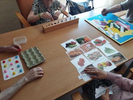 Esta pedagogía a edades avanzadas busca promover la autonomía y la dignidad de la persona.&nbsp;