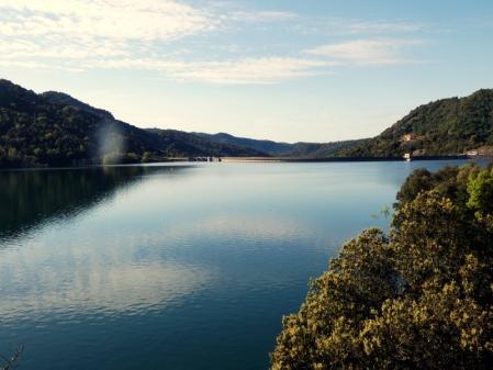 El pantano de la Baells está lleno.
