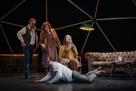 Una escena de 'La brama del cérvol', de La Calòrica, al Teatre Lliure&nbsp;