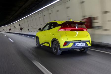 El atractivo exterior del nuevo Dolphin Surf se completa en la parte trasera con la presencia de un alerón integrado 