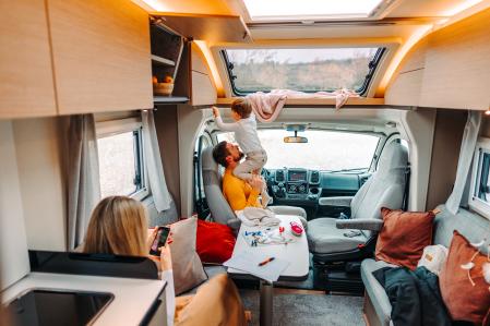 En la parte superior de la cabina de conducción hay una zona para el descanso&nbsp;