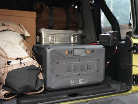 Hub D1 y Alternator Charger 1: accesorios para la Apex 300