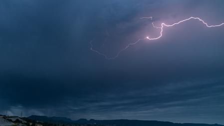 Tormenta de primavera en Manlleu.