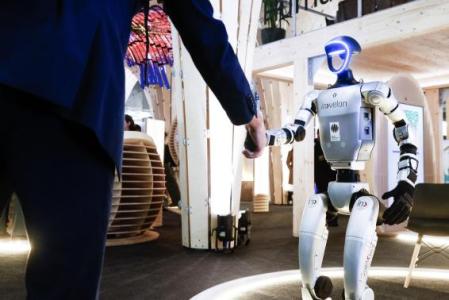 Un imaginario colectivo en el que haya robots pilotados por IA que asistan a los humanos es una idea que se va integrando entre las mentes más vanguardistas.